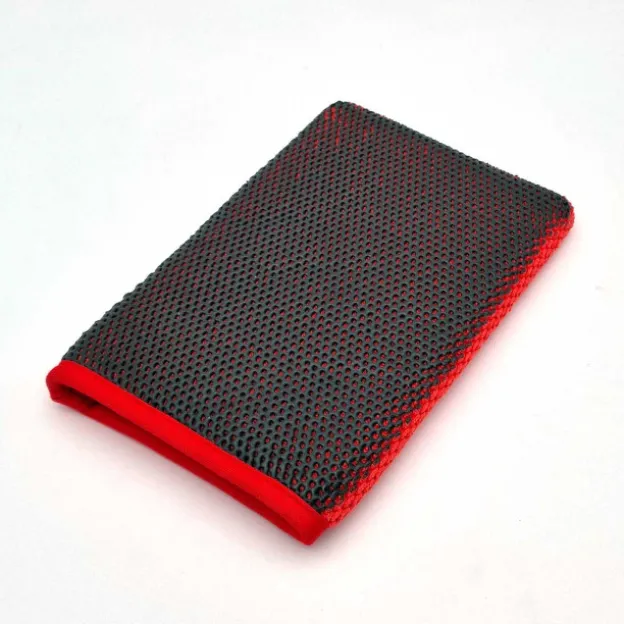 Red Kiss Clay Mitt - Décontamination